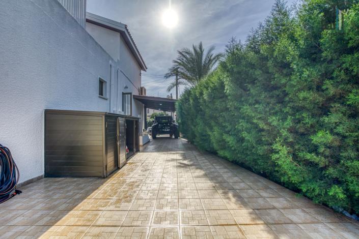 Image No.25-3 Bed Villa for sale