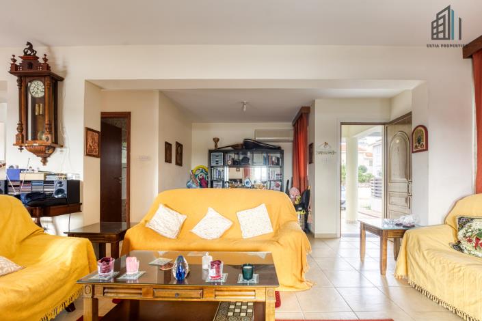 Image No.14-4 Bed Villa for sale