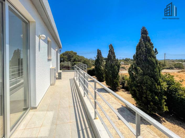 Image No.15-5 Bed Villa for sale