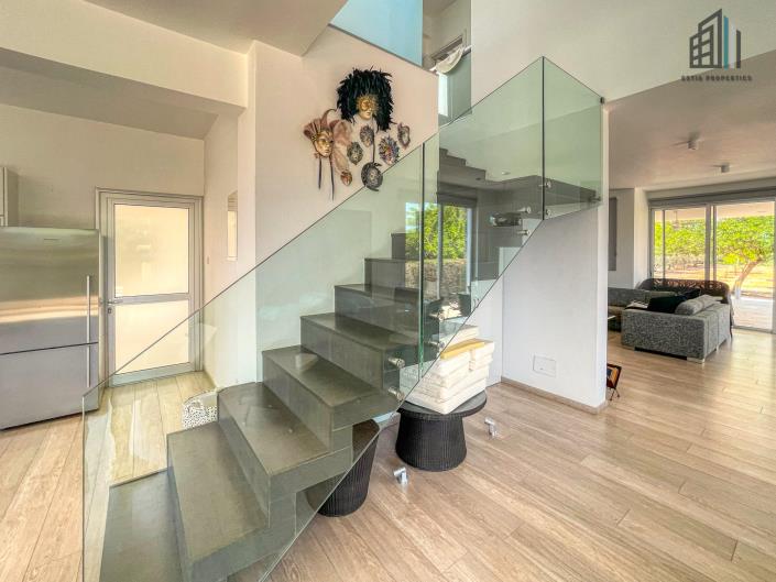 Image No.22-5 Bed Villa for sale