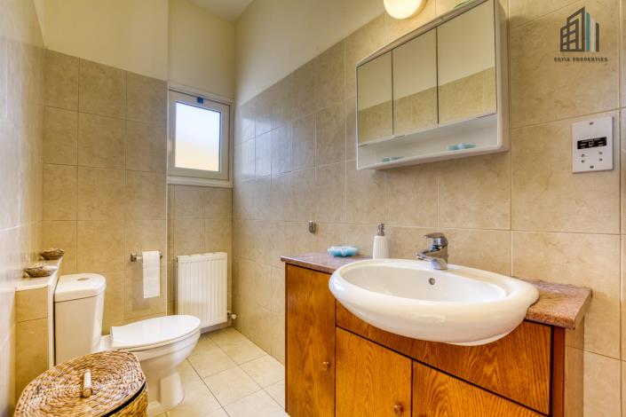 Image No.9-4 Bed Villa for sale