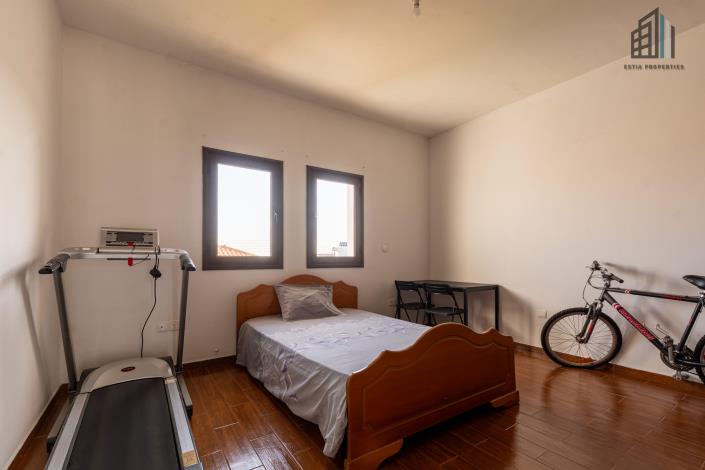 Image No.12-4 Bed Villa for sale