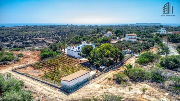 Image No.3-4 Bed Villa for sale