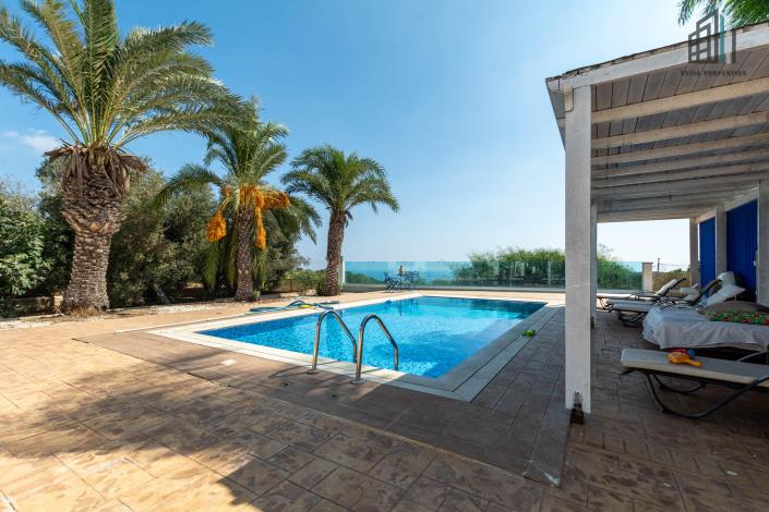 Image No.27-4 Bed Villa for sale