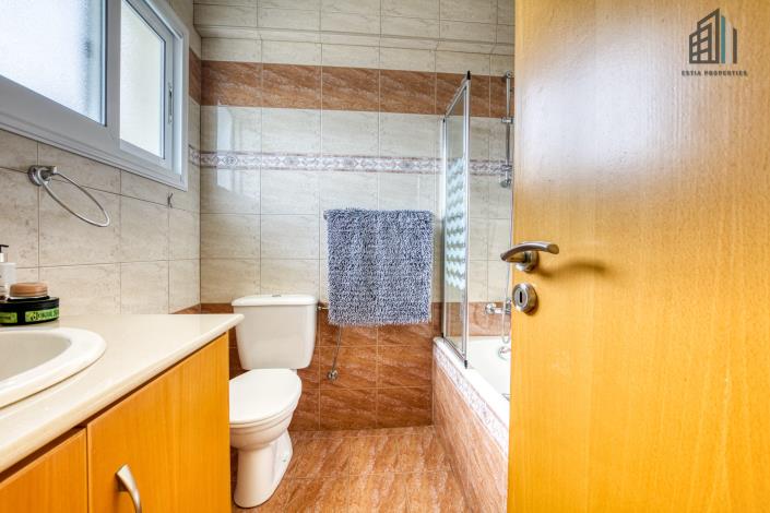 Image No.8-3 Bed Apartment for sale