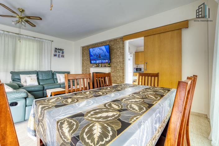 Image No.13-3 Bed Apartment for sale