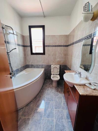 Image No.16-Villa for sale