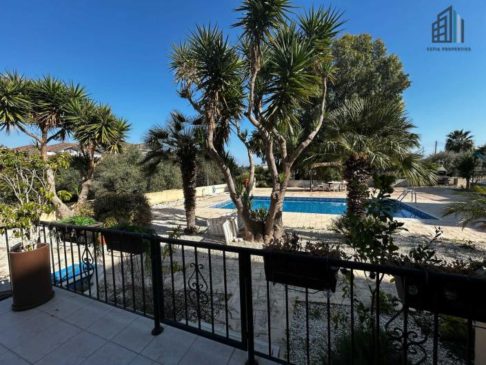 Image No.6-3 Bed Maisonette for sale