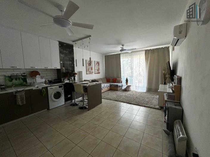 Image No.2-3 Bed Maisonette for sale