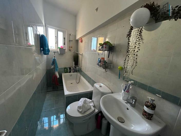 Image No.15-3 Bed Maisonette for sale