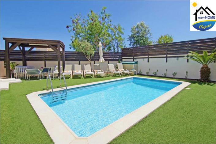 Image No.1-3 Bed Villa for sale