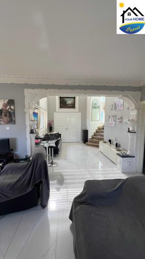 Image No.9-3 Bed Villa for sale