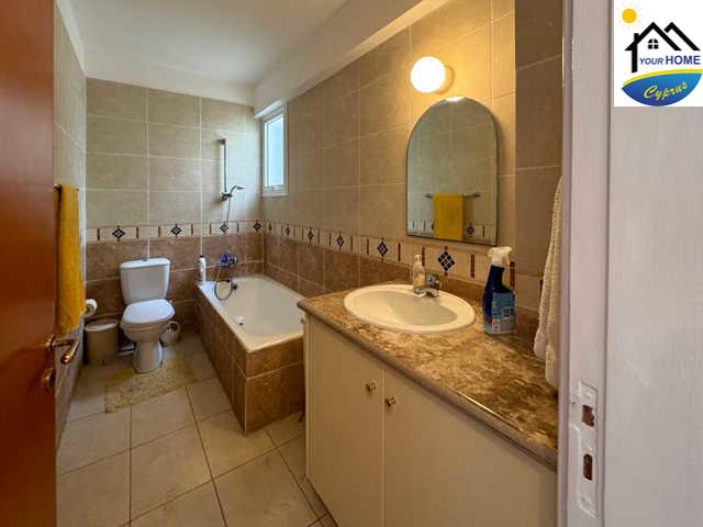 Image No.19-4 Bed Apartment for sale