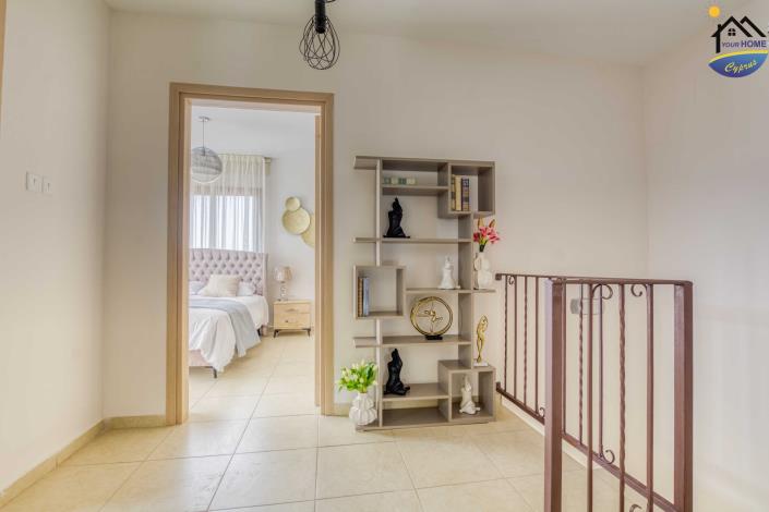 Image No.4-2 Bed Townhouse for sale