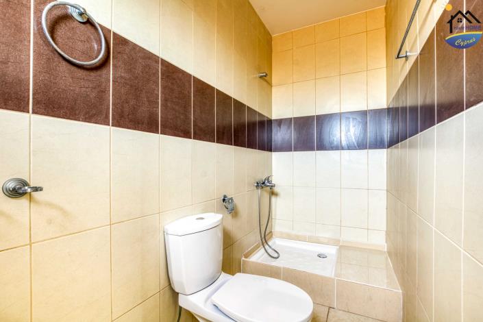 Image No.7-2 Bed Townhouse for sale