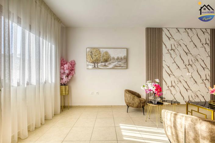 Image No.15-2 Bed Townhouse for sale