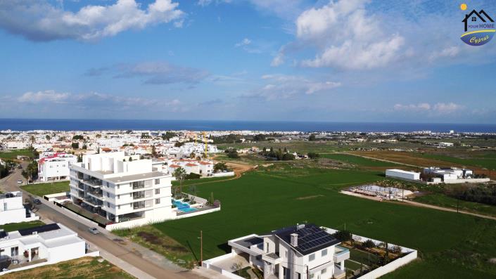 Image No.48-2 Bed Apartment for sale