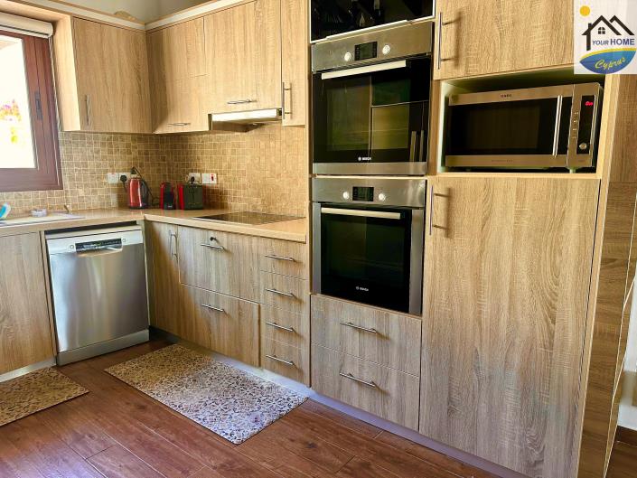 Image No.6-7 Bed House/Villa for sale