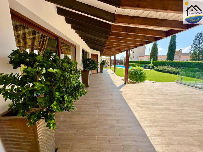 Image No.13-7 Bed House/Villa for sale