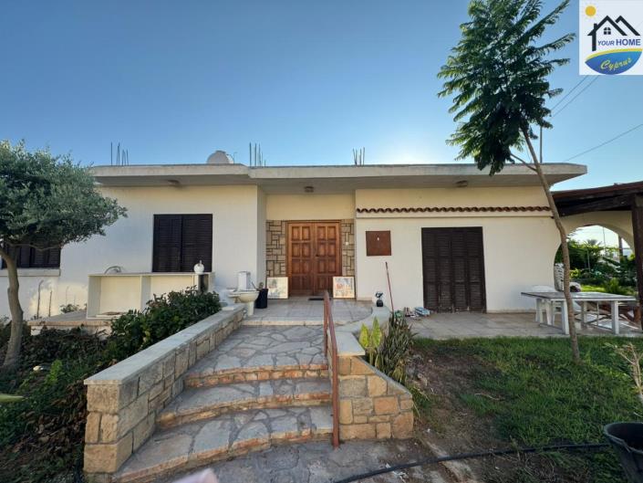 Image No.1-3 Bed House for sale