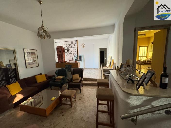 Image No.9-3 Bed House for sale