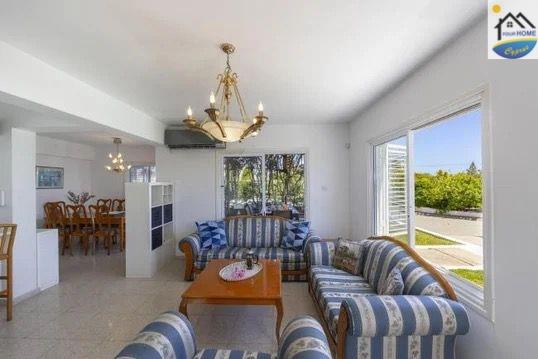 Image No.4-4 Bed Villa / Detached for sale