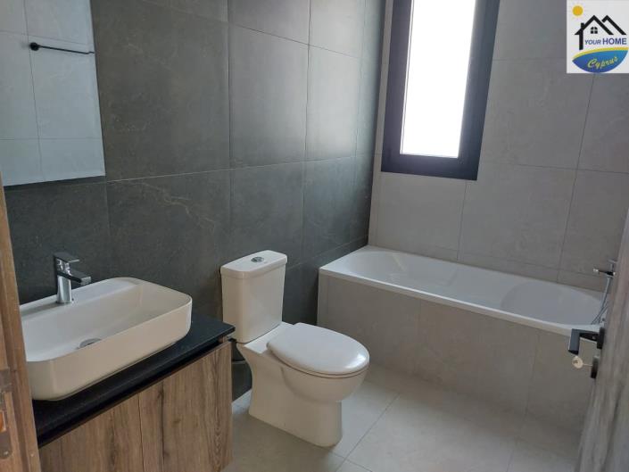 Image No.15-2 Bed Apartment for sale