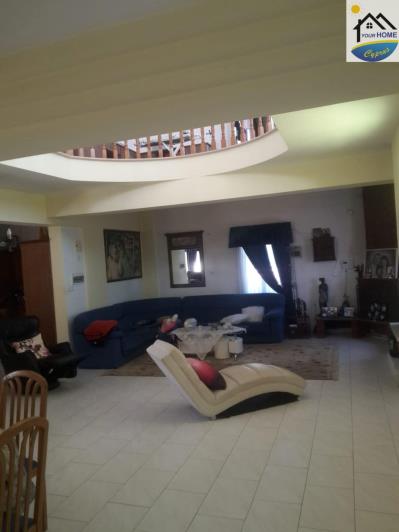 Image No.2-4 Bed Villa for sale