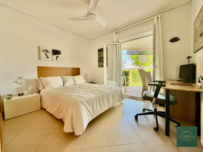 Image No.4-2 Bed Apartment for sale