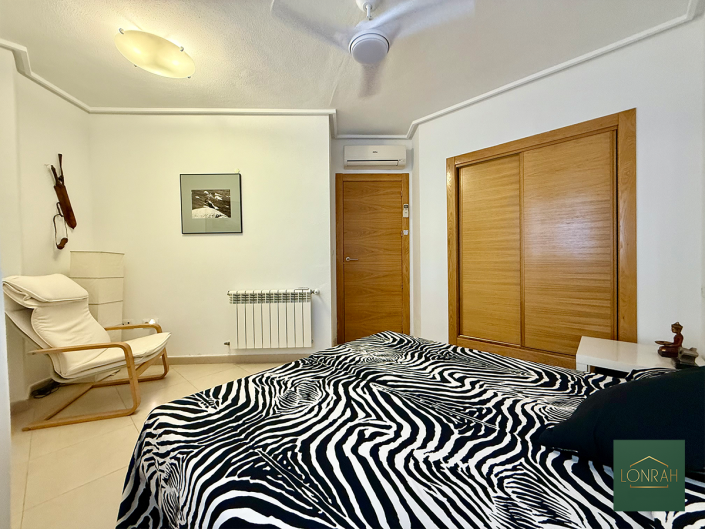 Image No.16-2 Bed Apartment for sale