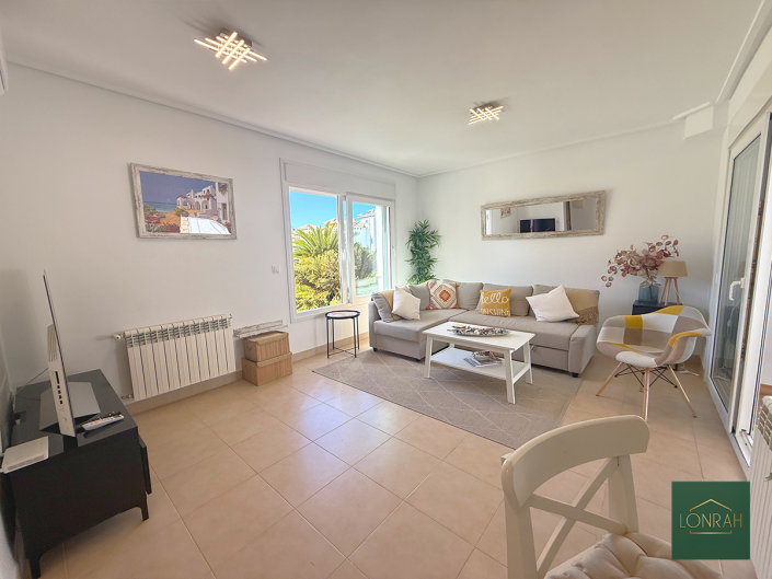 Image No.6-3 Bed Villa / Detached for sale