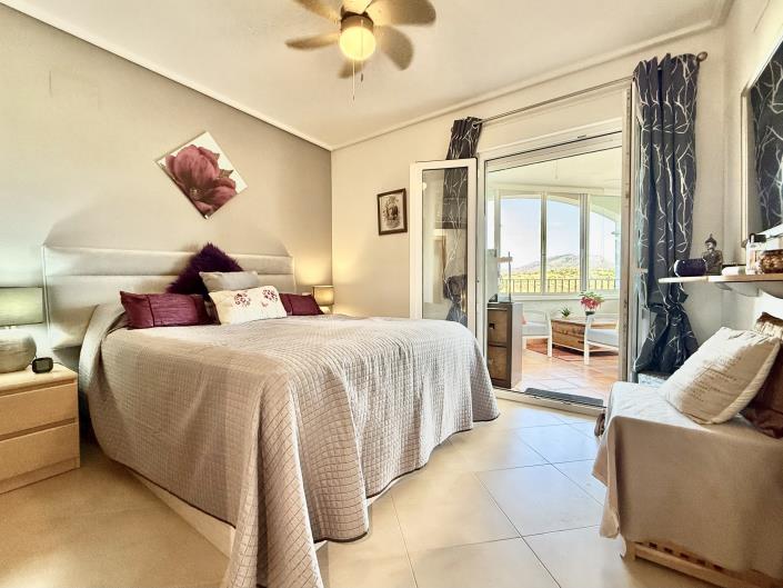 Image No.15-2 Bed Apartment for sale