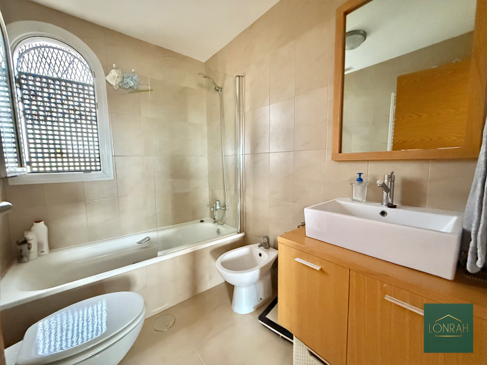 Image No.12-2 Bed Penthouse for sale