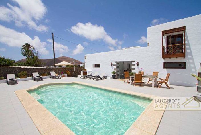 Image No.24-6 Bed Villa for sale