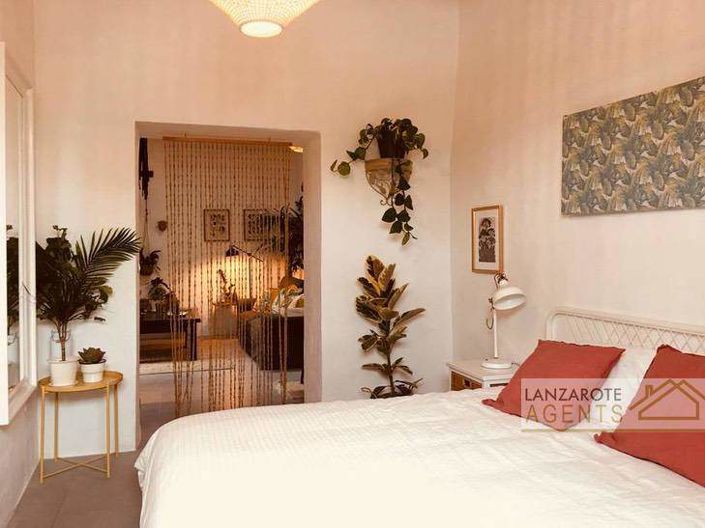 Image No.6-6 Bed Villa for sale