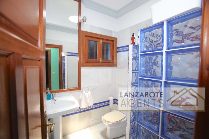 Image No.16-5 Bed Villa for sale