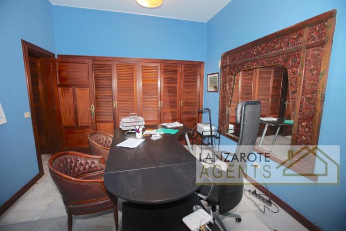 Image No.33-5 Bed Villa for sale