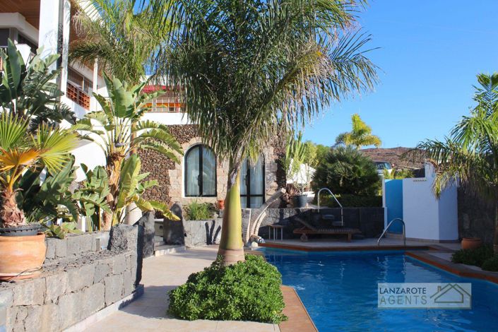 Image No.14-5 Bed Villa for sale