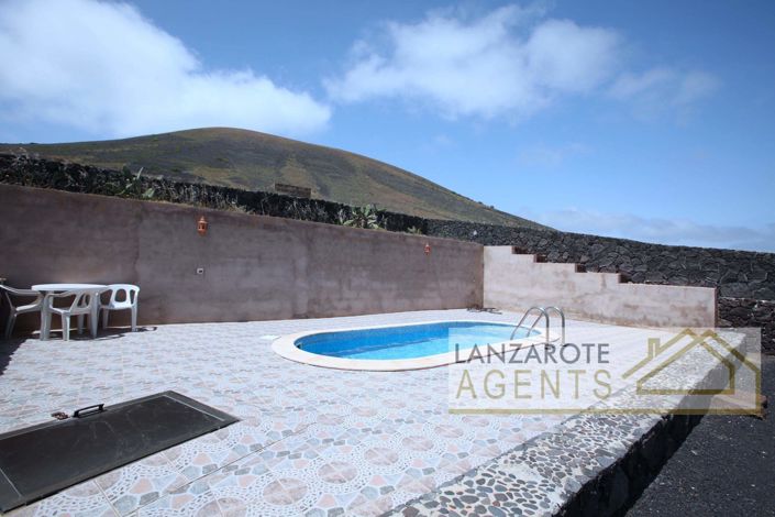 Image No.24-3 Bed Villa for sale