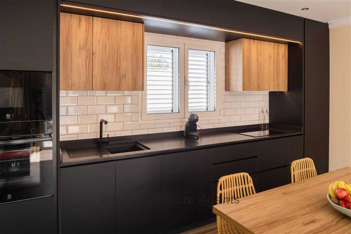 Image No.29-4 Bed Villa for sale