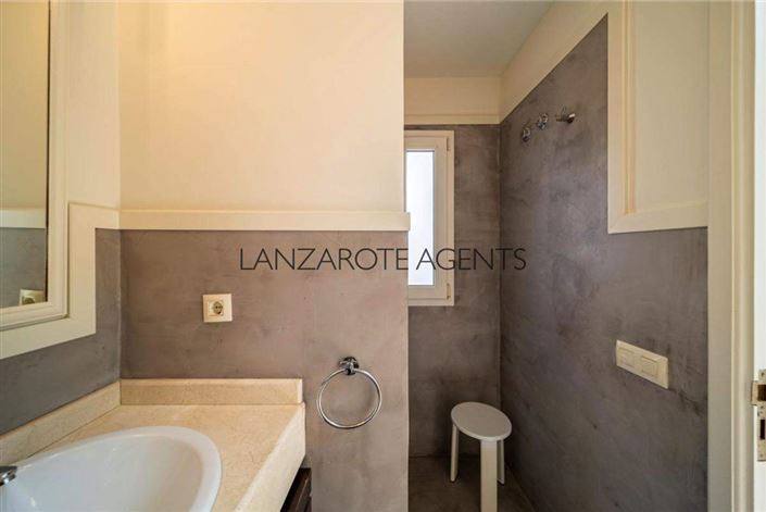 Image No.24-4 Bed Villa for sale