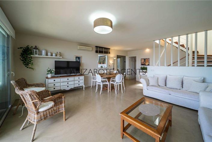 Image No.3-4 Bed Villa for sale