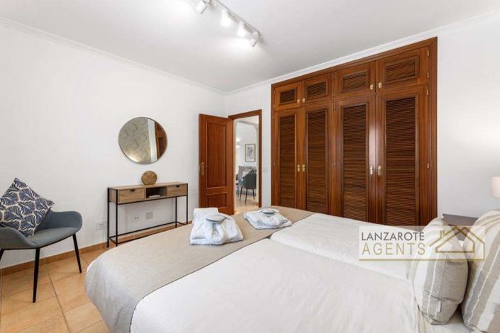 Image No.10-2 Bed Villa for sale