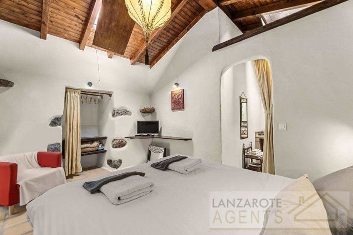 Image No.23-4 Bed Villa for sale