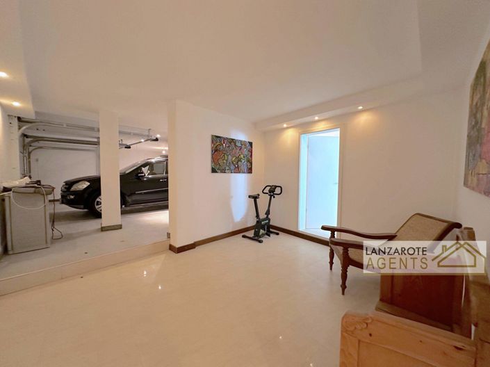 Image No.28-4 Bed Villa for sale