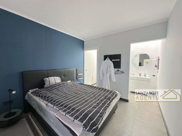 Image No.36-4 Bed Villa for sale