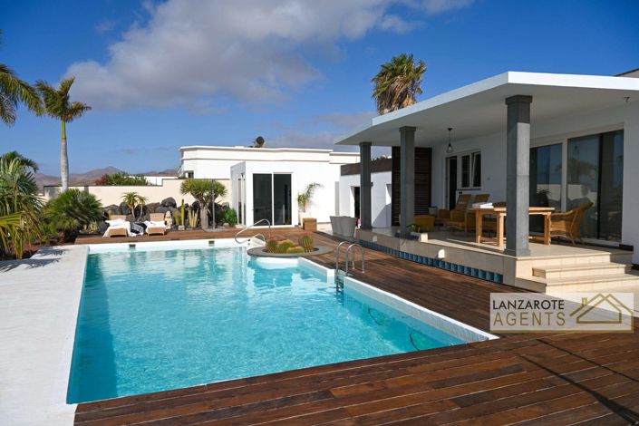 Image No.45-4 Bed Villa for sale