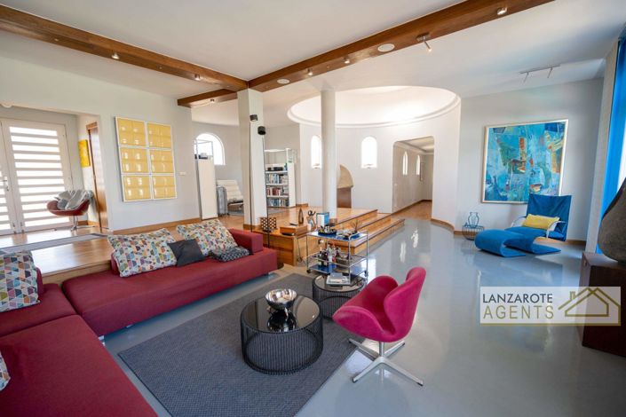 Image No.6-4 Bed Villa for sale