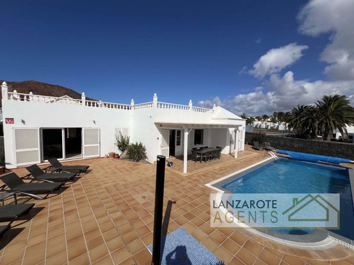Image No.28-4 Bed Villa for sale