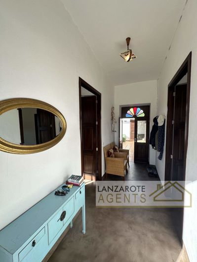 Image No.4-4 Bed Villa for sale